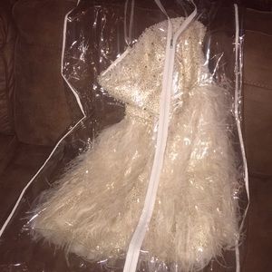 JOVANI WHITE PROM DRESS